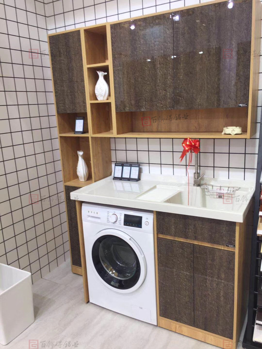 全铝浴室柜(图1)