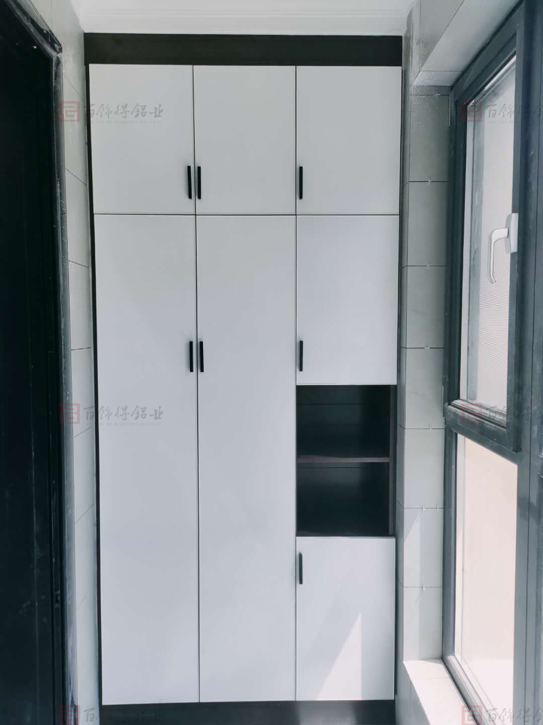 全铝阳台柜(图1)