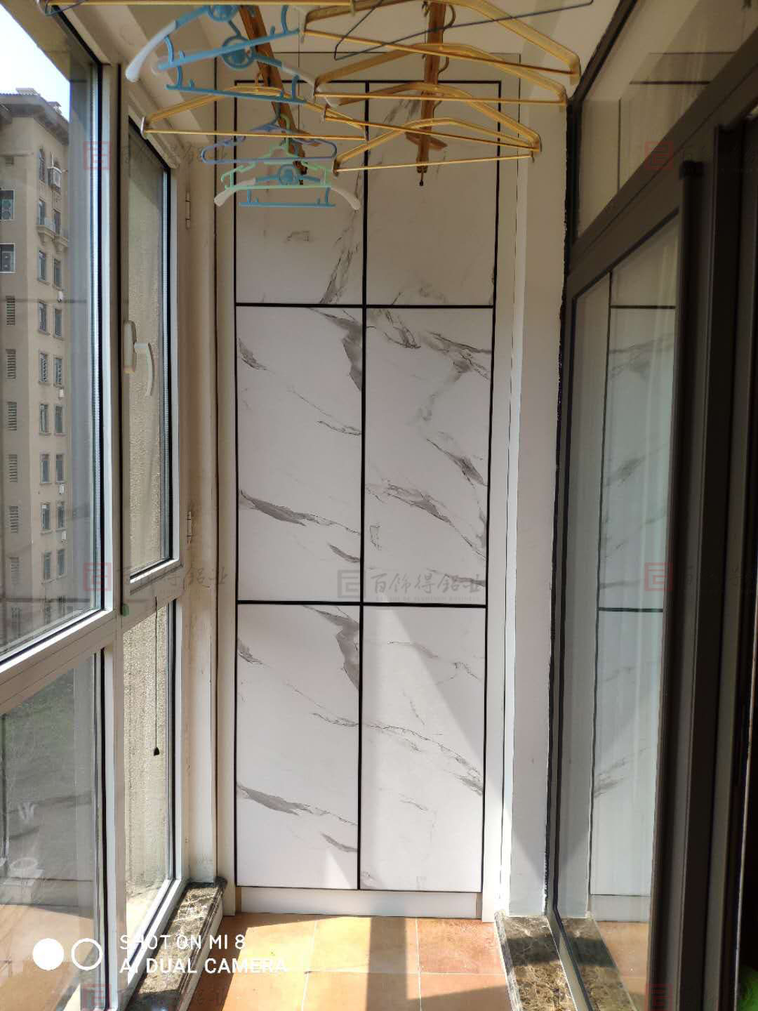 全铝阳台柜(图1)